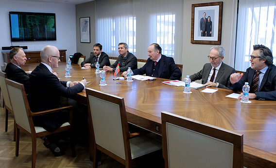 Fotonoticia: El embajador de Noruega en España se reúne con empresas valencianas