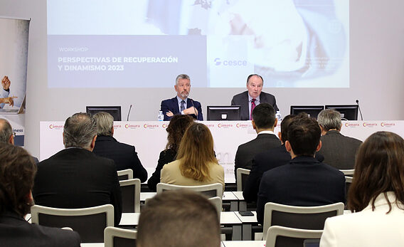 Cesce analiza los principales riesgos de la economía internacional en la Cámara de Comercio de Valencia
