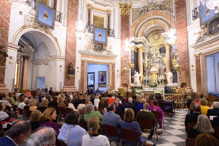 Cámara Valencia se suma a la celebración del Centenario de la Coronación