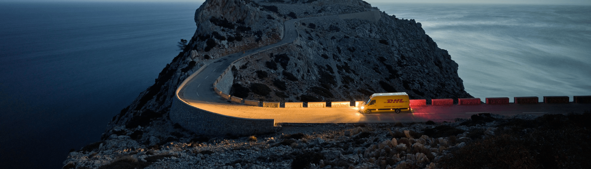 De Valencia al mundo con DHL Express y Alibaba.com