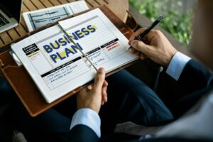 programa-curso-emprendimiento-plan-empresa-camara-valencia-españa-emprende
